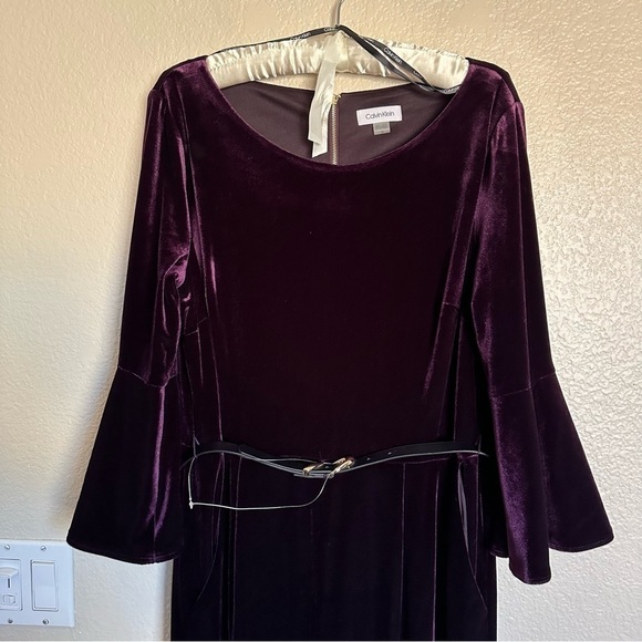 NWOT Calvin Klein Velvet Jumpsuit Plum Size 16 - Picture 7 of 15